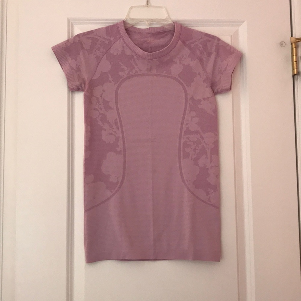 Lululemon short-sleeve